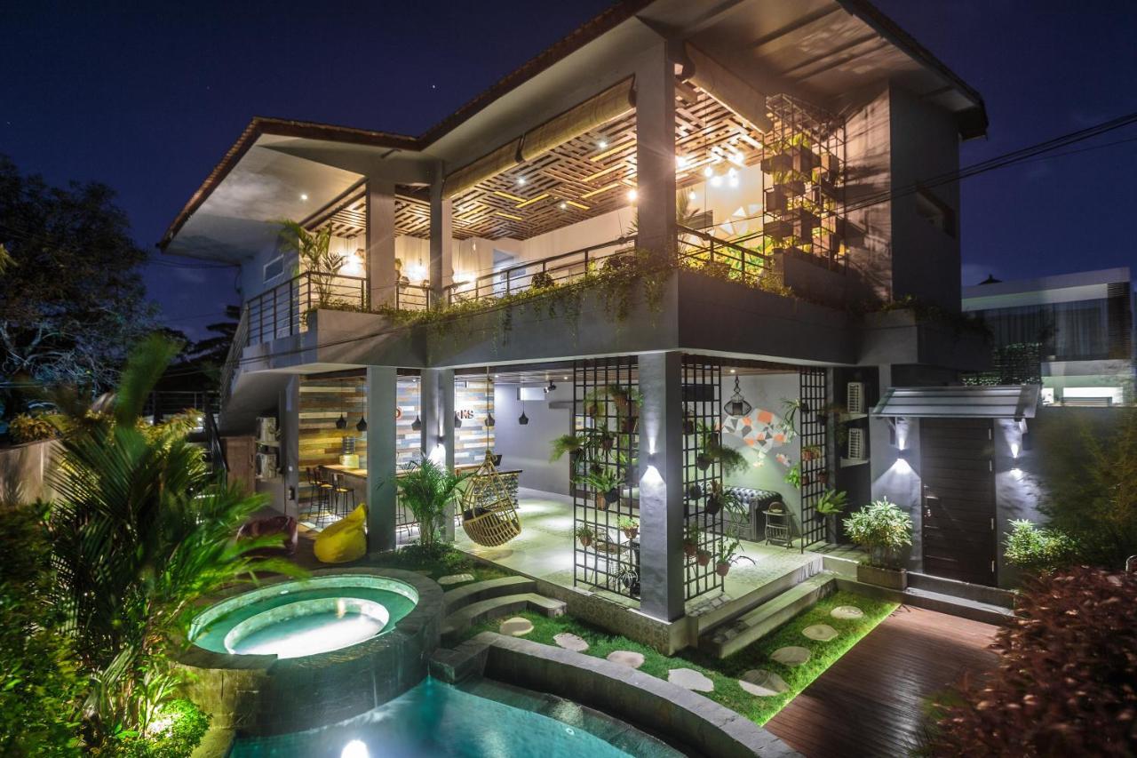 7Rooms Villa Seminyak Exteriör bild